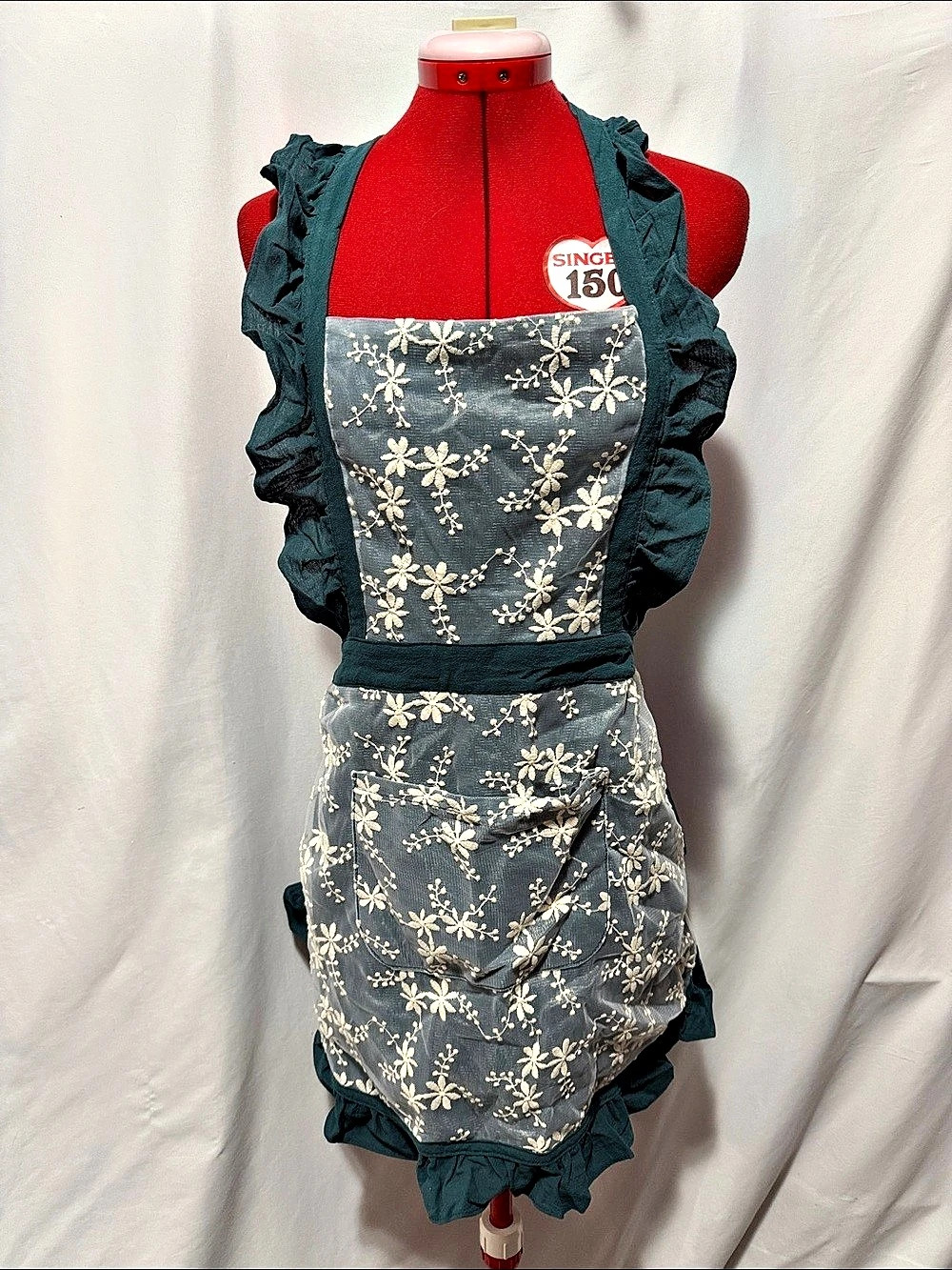 Floral Ruffle Apron in Gray & Green Like New